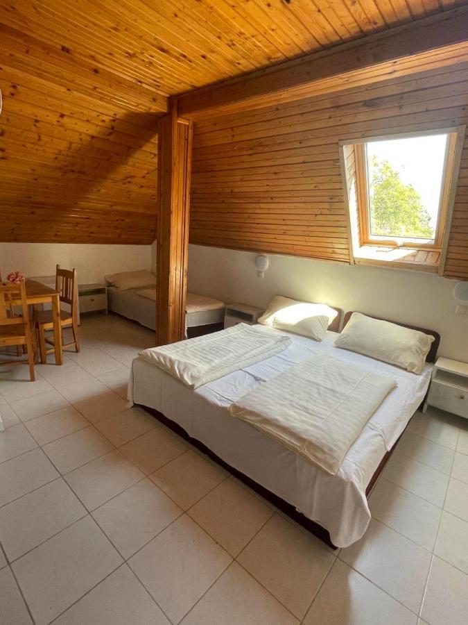 Lelle Centrum Vendeghaz Balatonlelle Ngoại thất bức ảnh